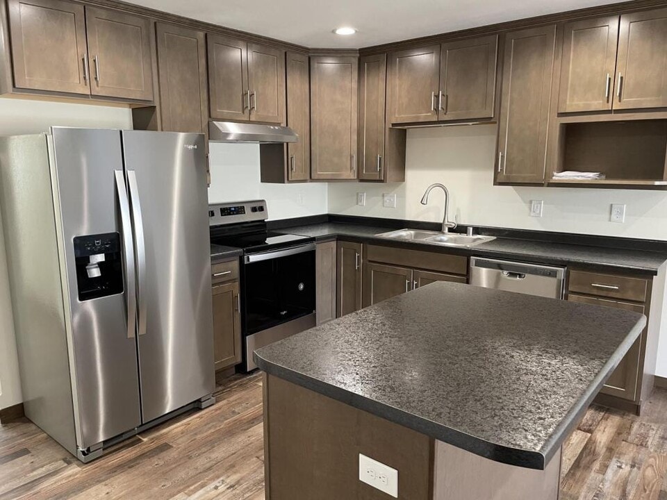 535 Ryan St in Holmen, WI - Building Photo