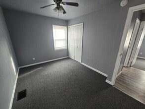 10 McEwen Ct in Monmouth, IL - Building Photo - Building Photo