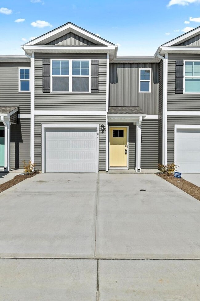 107 N Grassland Rd in Surf City, NC - Building Photo - Building Photo