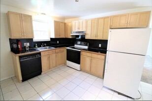 1185 Boylston St, Unit 2 Apartamentos