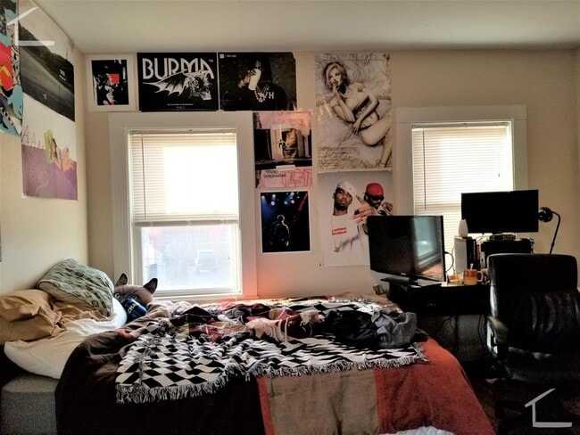 77 Linden St in Boston, MA - Building Photo - Building Photo