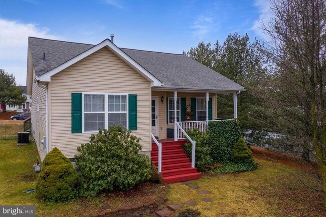property at 100 Deer Hill Ct