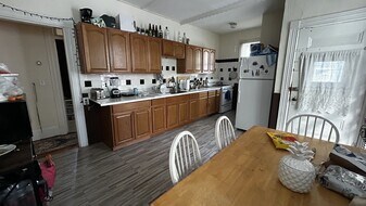 32 Gordon St, Unit 1 in Boston, MA - Building Photo