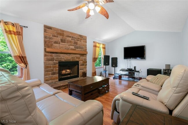 property at 4038 W Abbey Cir