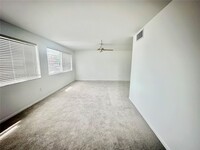 15481 SW 81st Circle Ln, Unit 72 in Miami, FL - Foto de edificio - Building Photo