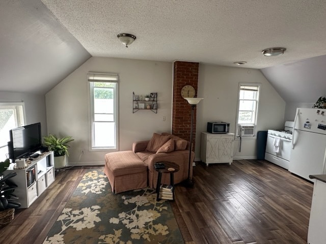 605 N Market St, Unit 2 in Oskaloosa, IA - Building Photo - Building Photo