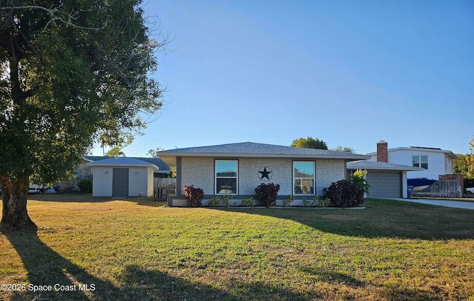 872 Sadnet Cir NE, Unit K104 in Palm Bay, FL - Building Photo