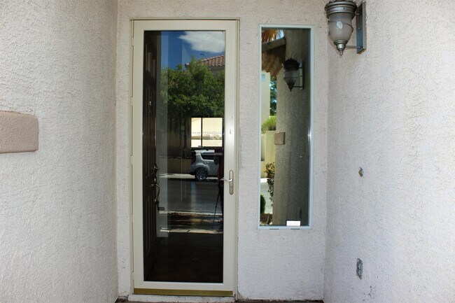 356 Blackstone River Ave in Las Vegas, NV - Building Photo - Building Photo