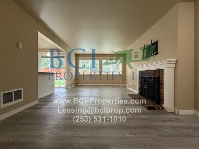 property at 5822 N 35th St
