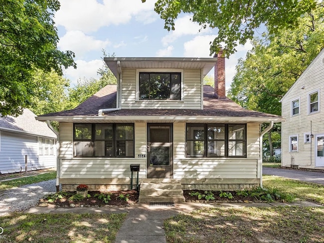 property at 4643 Rookwood Ave