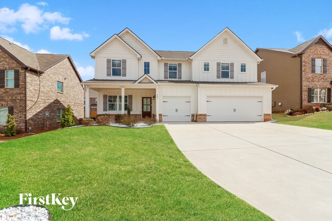 property at 225 Villa Grande Dr