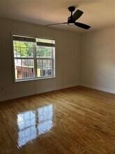 211 Francis Dr in Lindale, TX - Building Photo - Building Photo