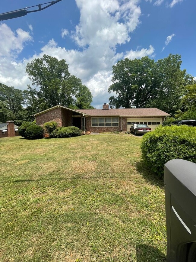 property at 138 Cashmere Dr