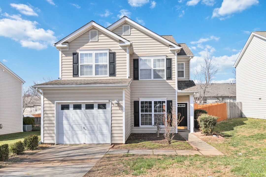 2322 Mirage Pl in Fort Mill, SC - Building Photo