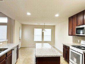 4202 Wells Mark Dr in Humble, TX - Building Photo - Building Photo