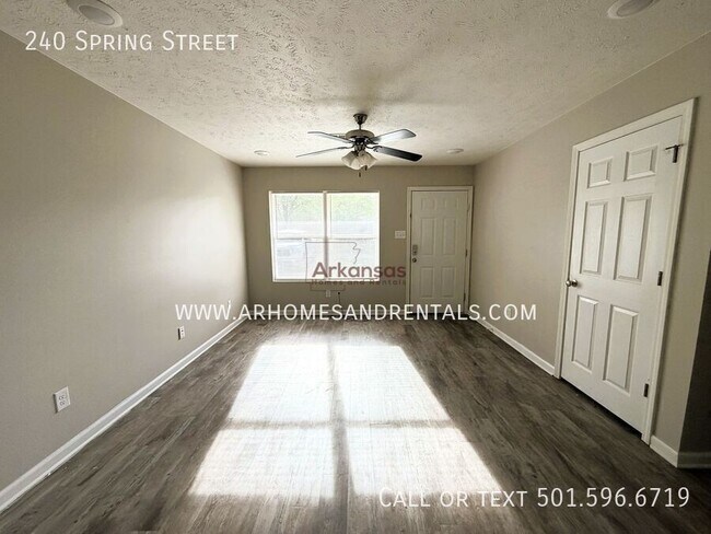 240 Spring St in Ward, AR - Building Photo - Building Photo