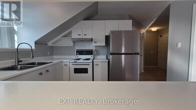 102 Mill St in Mississippi Mills, ON - Building Photo - Building Photo