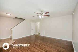 3805 Waldrop Ln in Decatur, GA - Building Photo - Building Photo