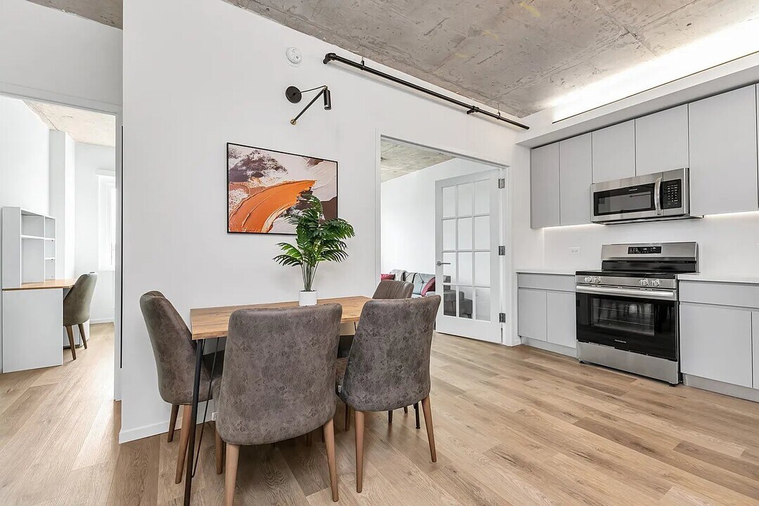 4720 Third Ave in Bronx, NY - Building Photo