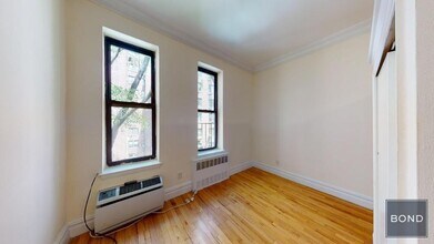 523 E 85th St in New York, NY - Building Photo - Building Photo