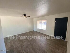 303 W Mesquite St in Chandler, AZ - Building Photo - Building Photo