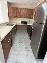 1717 Mott Smith Dr in Honolulu, HI - Building Photo - Building Photo