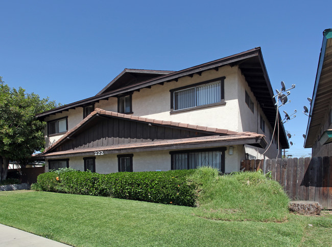 222 S Pima Ave in West Covina, CA - Foto de edificio - Building Photo