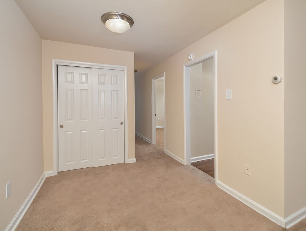 Rosemore Gardens Apartments in Glenside, PA