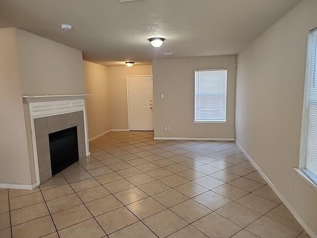 4910 Steel Meadows Ln in Humble, TX - Building Photo - Building Photo