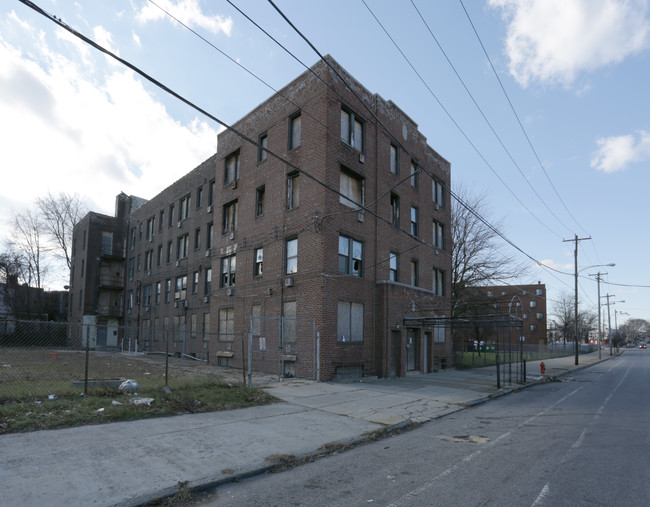 Haverford Apartments in Philadelphia, PA - Building Photo - Building Photo