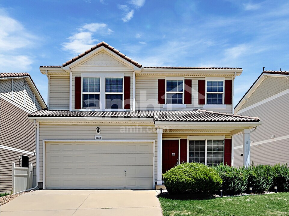 4338 Orleans Ct in Denver, CO - Building Photo