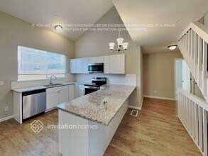 3823 Dyanna Dr in Thornton, CO - Building Photo - Building Photo