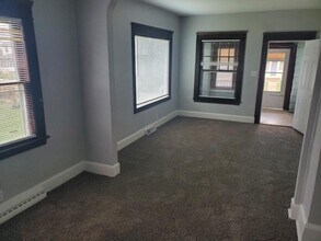 1156 E Fox St in South Bend, IN - Building Photo - Building Photo