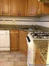 107 Gordon St, Unit G3 in Boston, MA - Building Photo - Building Photo