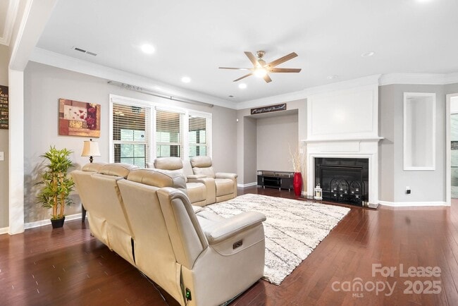 9714 Woburn Rd in Charlotte, NC - Building Photo - Building Photo