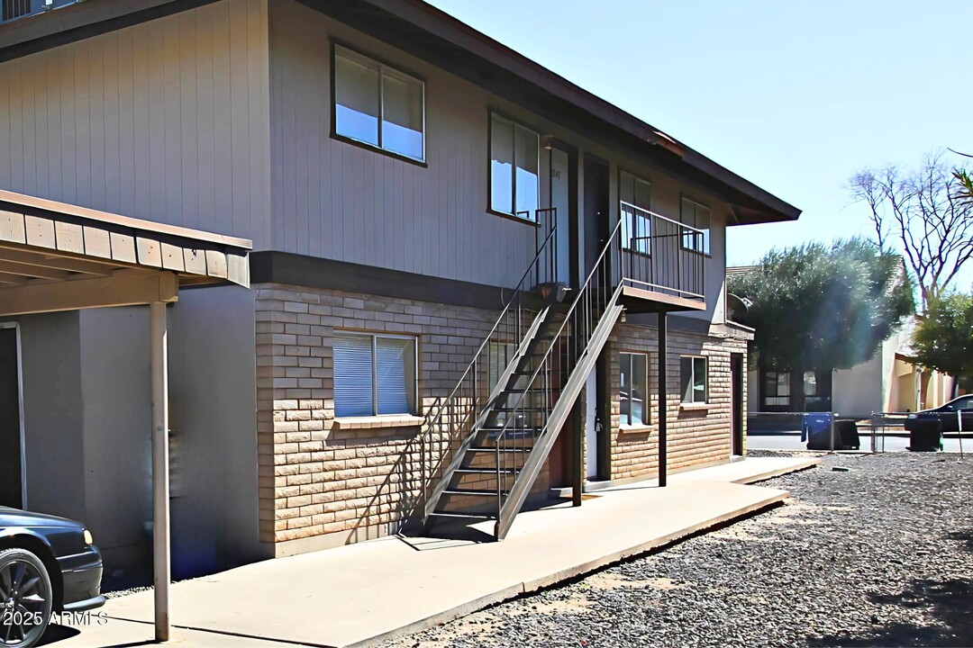 1742 E 6th Ave in Mesa, AZ - Building Photo