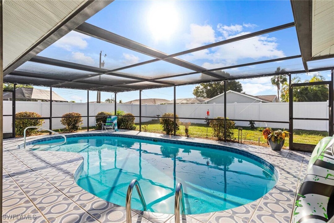 1426 SE 34th Terrace in Cape Coral, FL - Building Photo
