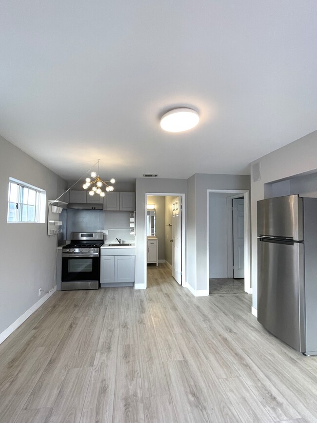 4920 W 141st St, Unit UNIT