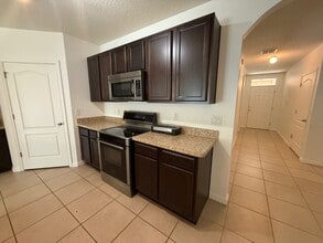 417 Tower Lake Blvd in Haines City, FL - Building Photo - Building Photo