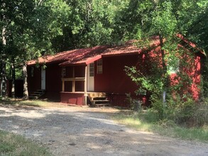 142 Wedgewood Dr in Mabank, TX - Foto de edificio - Building Photo