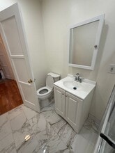 1002 Tyler St in Glendale, CA - Building Photo - Building Photo