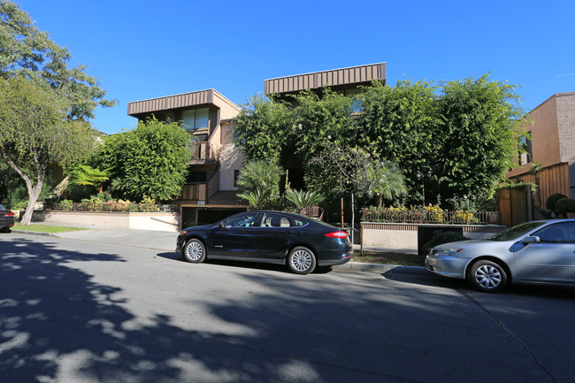 Stanley Garden Apartments in West Hollywood, CA - Foto de edificio - Building Photo