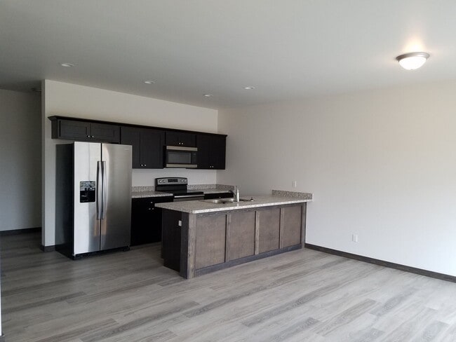 1502 Butler Creek Ave in Belgrade, MT - Building Photo - Building Photo