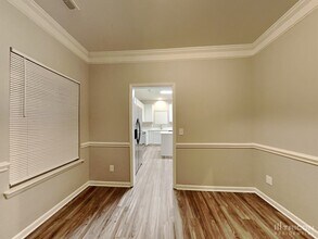 1403 Peachcroft Rd in Charlotte, NC - Building Photo - Building Photo
