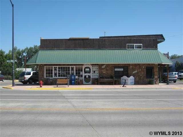 592 Main St in Lander, WY - Building Photo