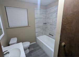 1131 Ave C in Port Allen, LA - Building Photo - Building Photo