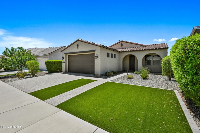 property at 17163 W Thousand Oaks St
