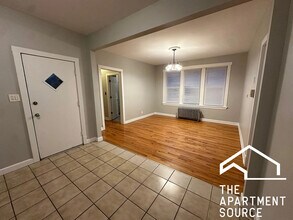 6343 N Claremont Ave in Chicago, IL - Building Photo - Building Photo