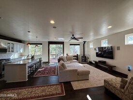 3053 S Oraibi Ovi in Flagstaff, AZ - Building Photo