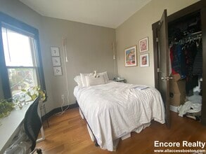 46 Creighton St, Unit 3 in Boston, MA - Building Photo - Building Photo